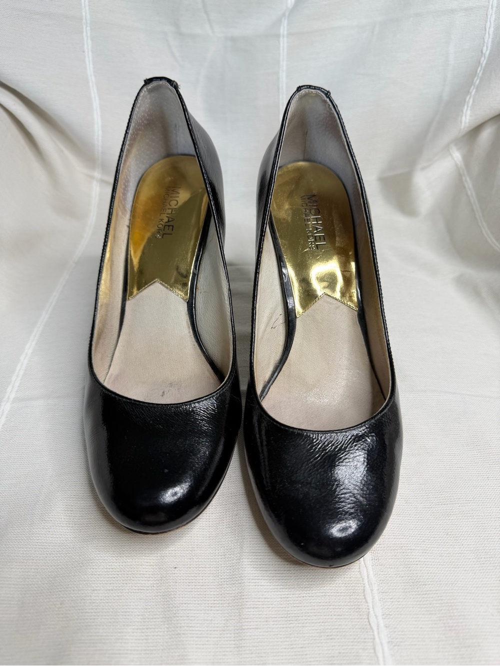 MICHAEL Michael Kors Black Patent Round-Toe Heels